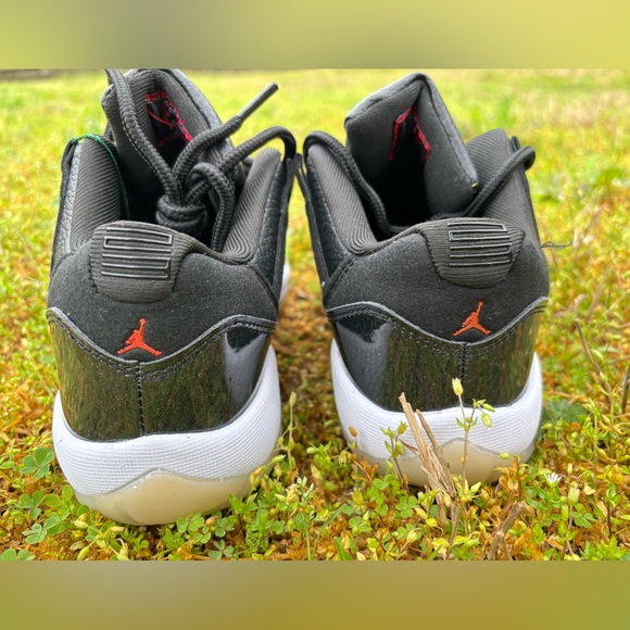 Jordan 11 Retro Low 72-10" Black/Gym Red-White-Sail - Picture 3 of 7
